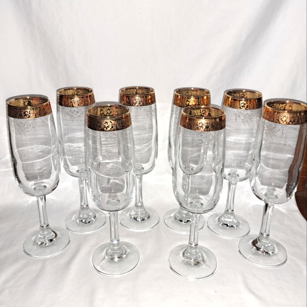 Beautiful Pasabahce Circle Turkish Art Glass Champagne Flutes 18k gold